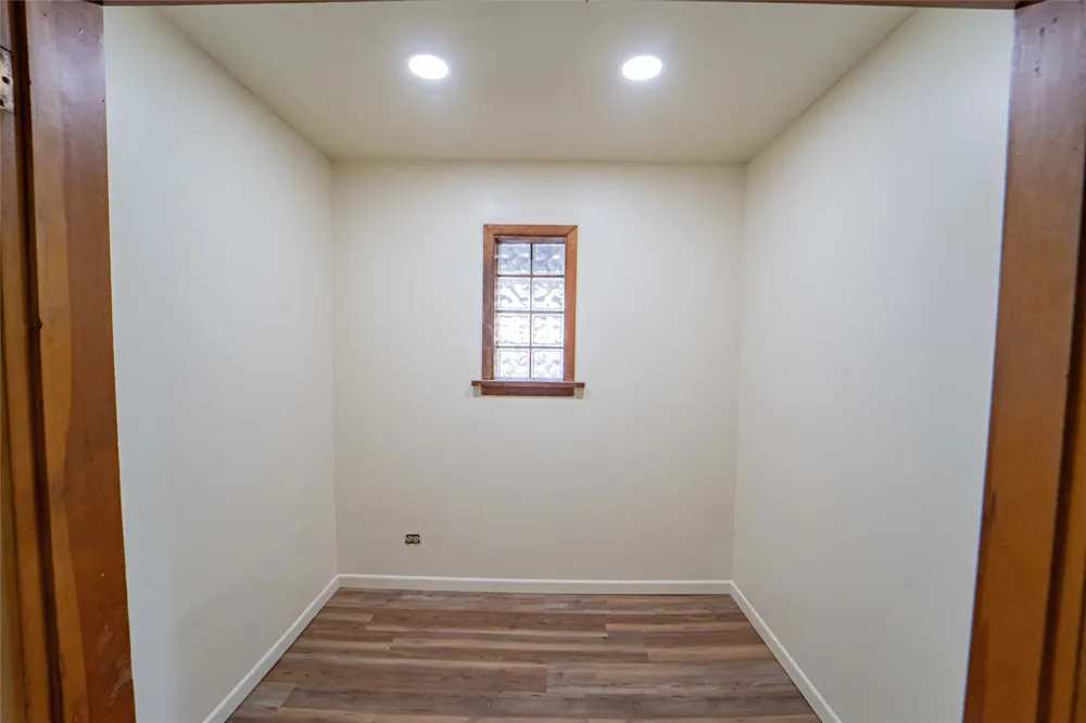 514 W Walker Street Breckenridge, TX 76424