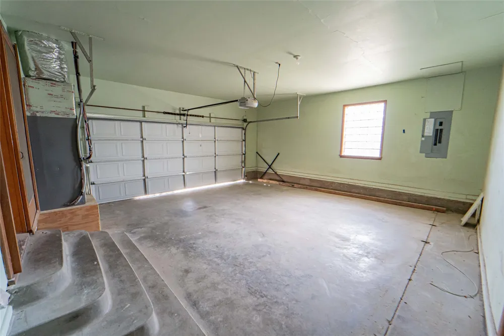 514 W Walker Street Breckenridge, TX 76424