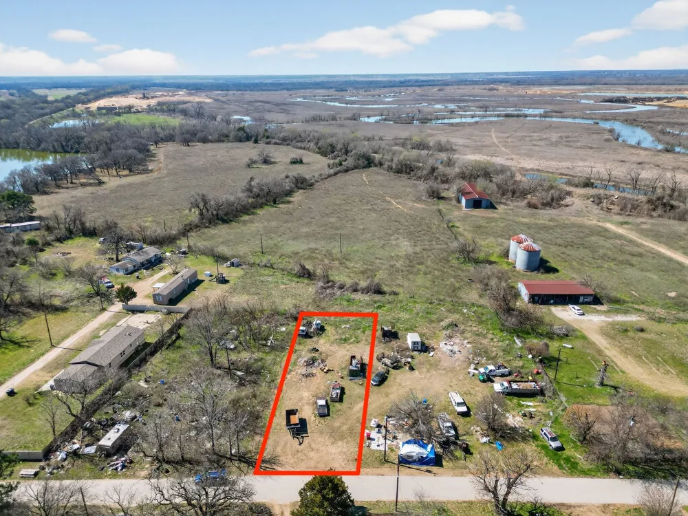 Iron Bridge Rd Scurry, TX 75158