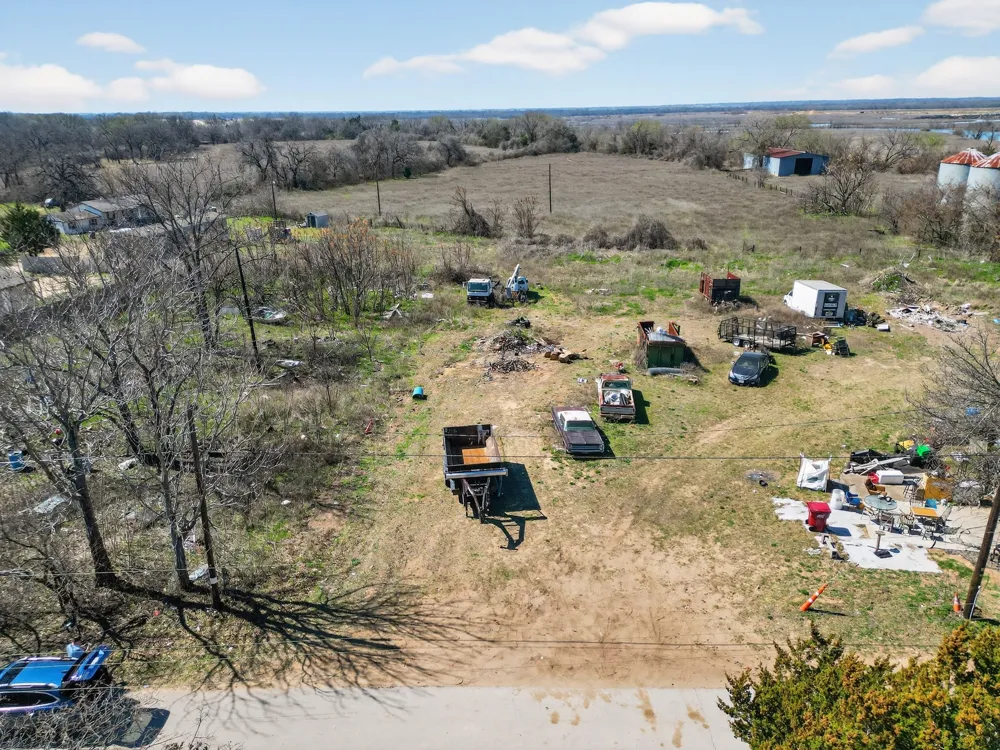 Iron Bridge Rd Scurry, TX 75158