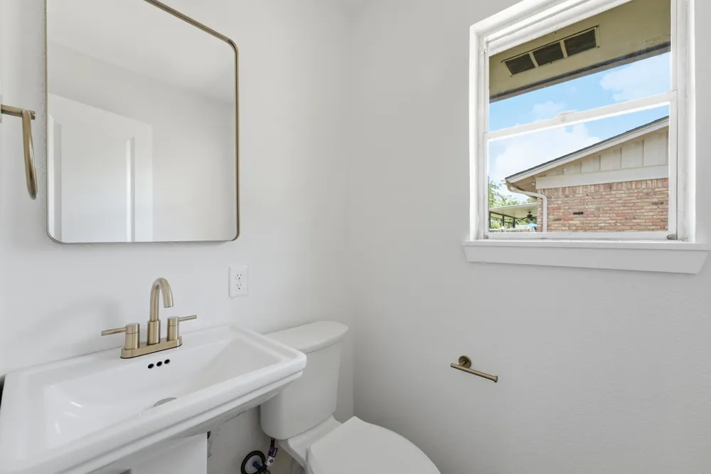 5512 Westcreek Drive Fort Worth, TX 76133
