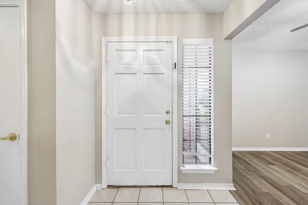 3211 Brookview Drive Corinth, TX 76210