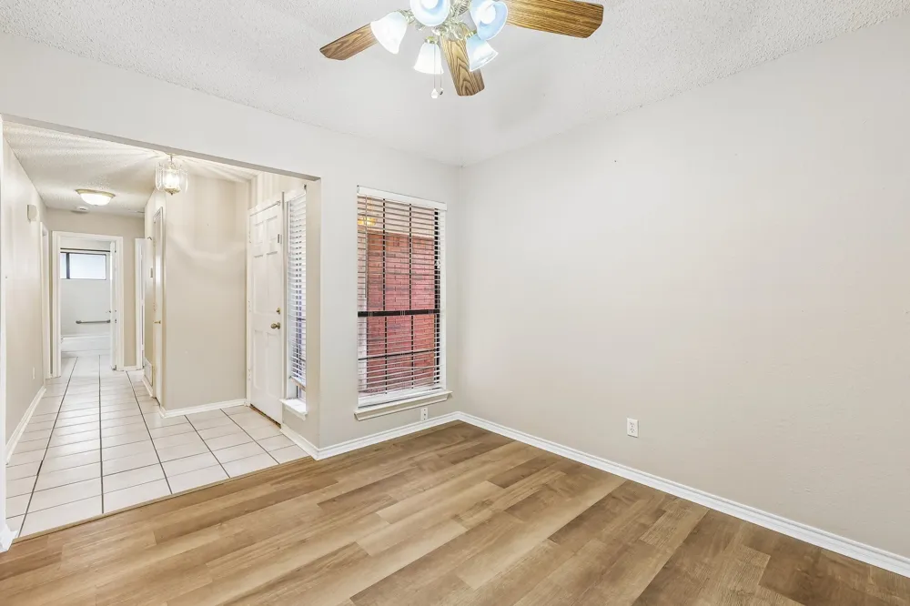 3211 Brookview Drive Corinth, TX 76210