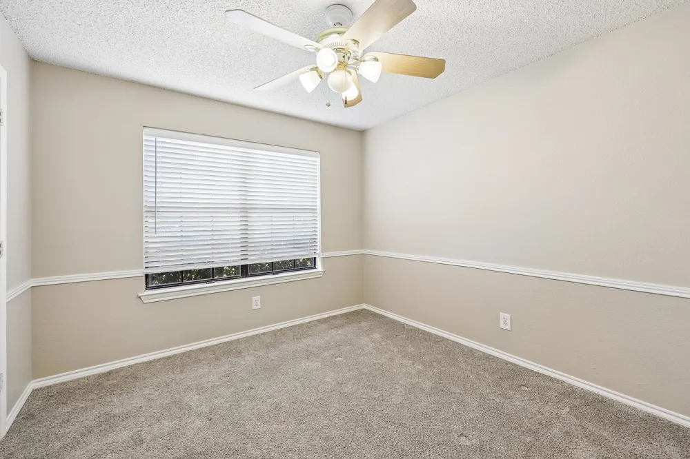 3211 Brookview Drive Corinth, TX 76210