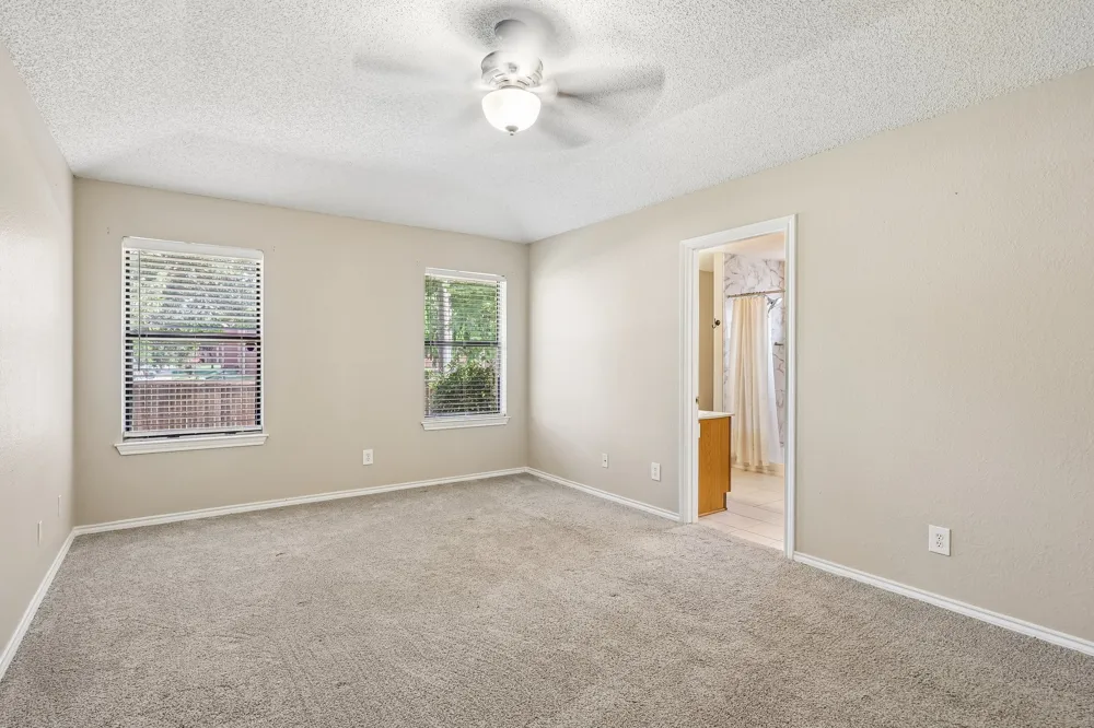 3211 Brookview Drive Corinth, TX 76210