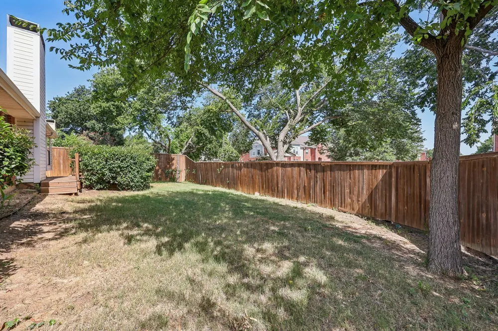 3211 Brookview Drive Corinth, TX 76210