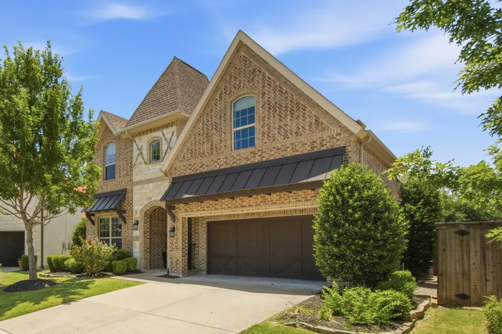 744 E Lake Drive Coppell, TX 75019