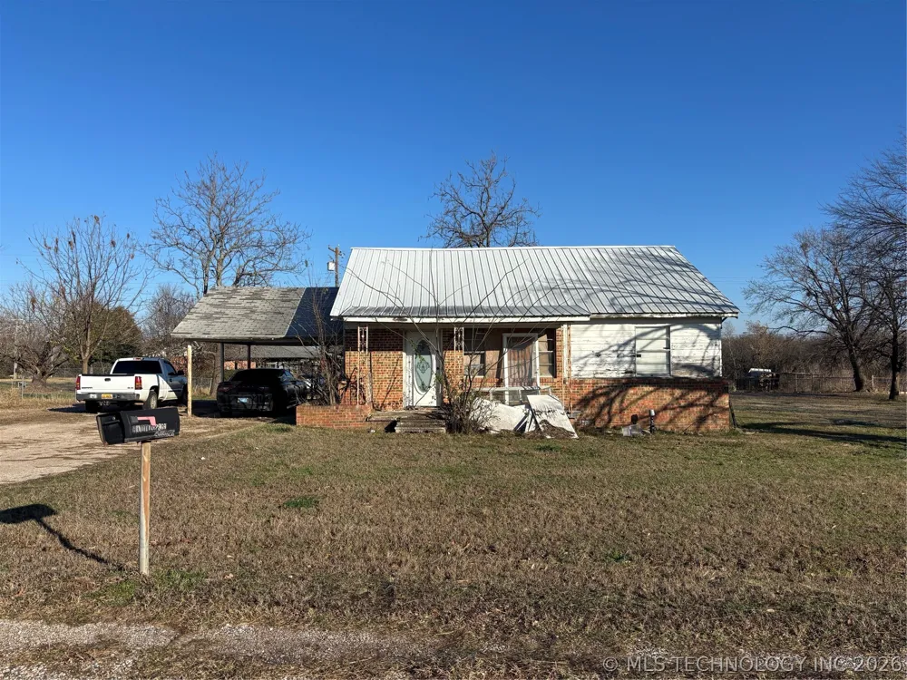 2909 E Corona Ada, OK 74820