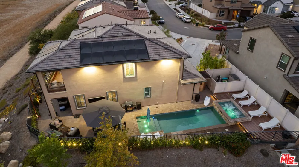 18104 Cyan Way Santa Clarita, CA 91350
