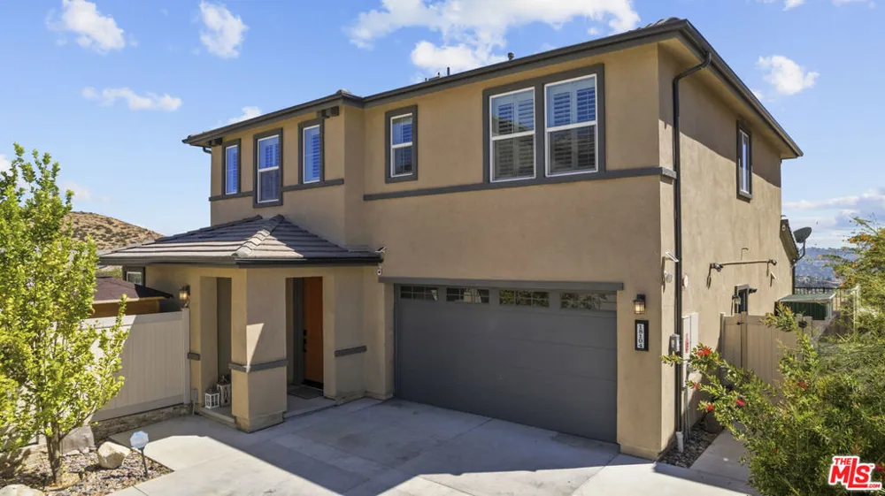 18104 Cyan Way Santa Clarita, CA 91350