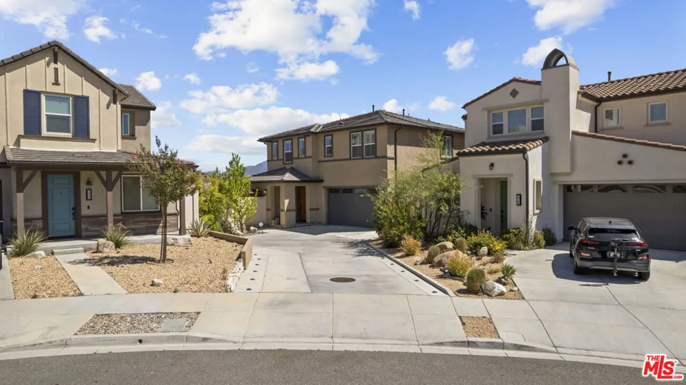 18104 Cyan Way Santa Clarita, CA 91350