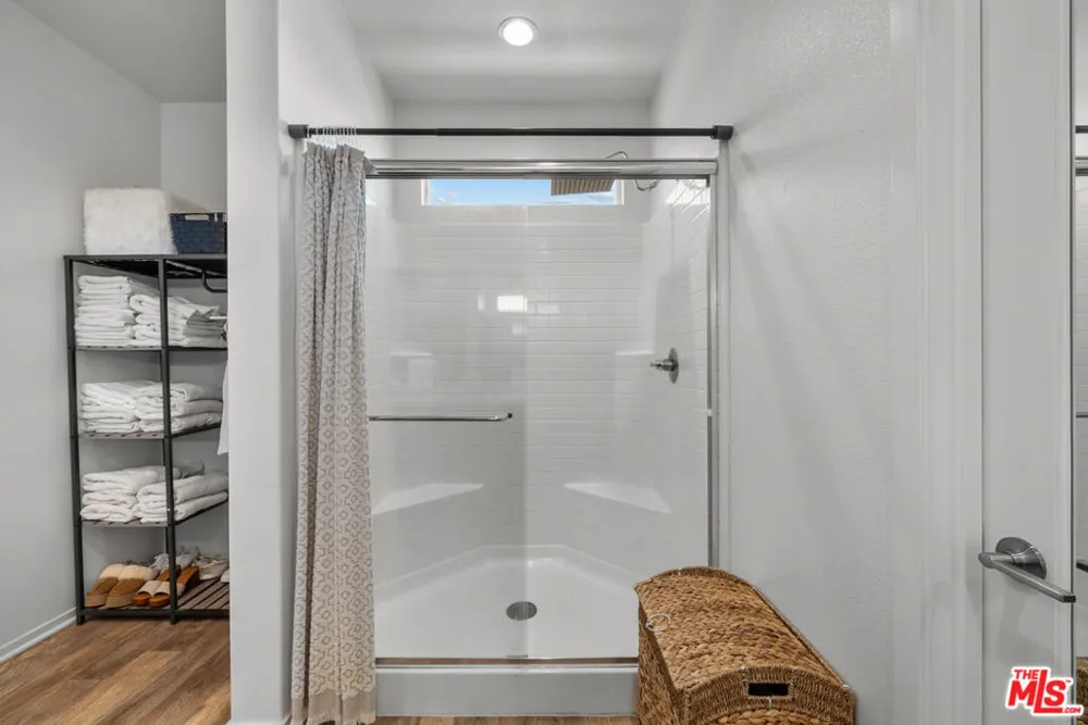 18104 Cyan Way Santa Clarita, CA 91350