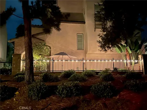 11 Tall Oak