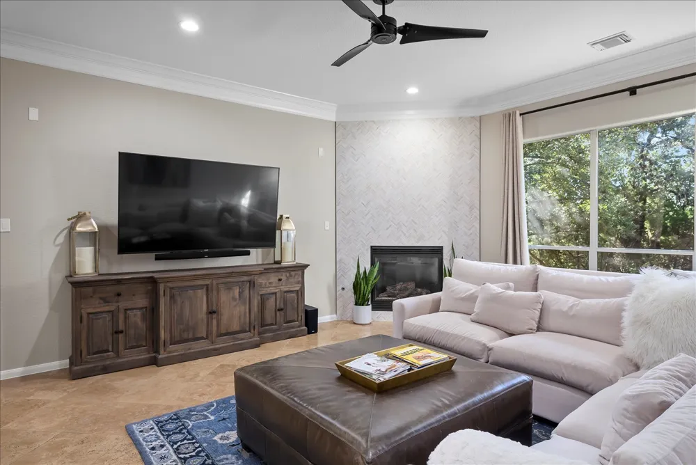 12921 Bloomfield Hills Lane Austin, TX 78732