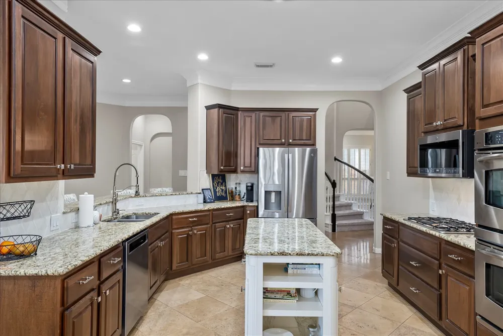 12921 Bloomfield Hills Lane Austin, TX 78732