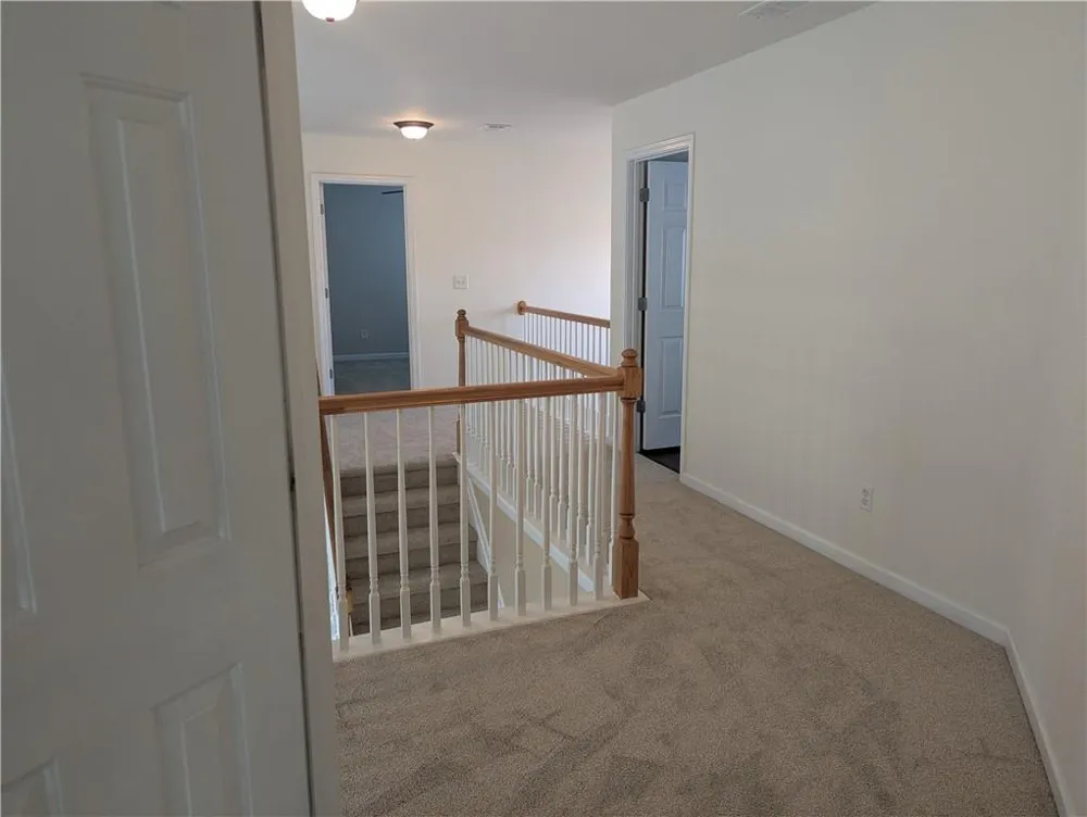 212 Autumn Trail Acworth, GA 30102