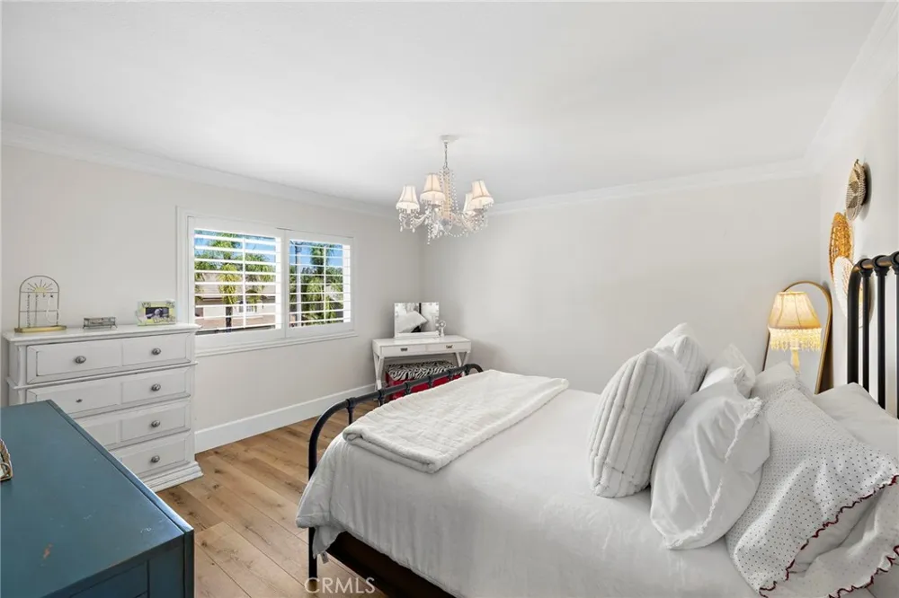 8 Las Pisadas Rancho Santa Margarita, CA 92688