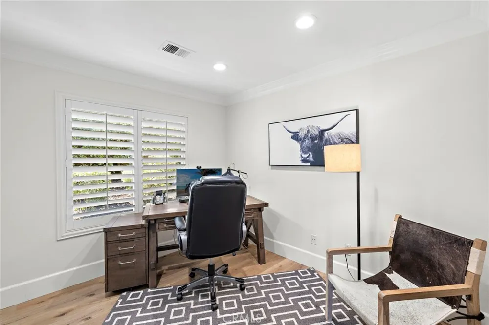 8 Las Pisadas Rancho Santa Margarita, CA 92688
