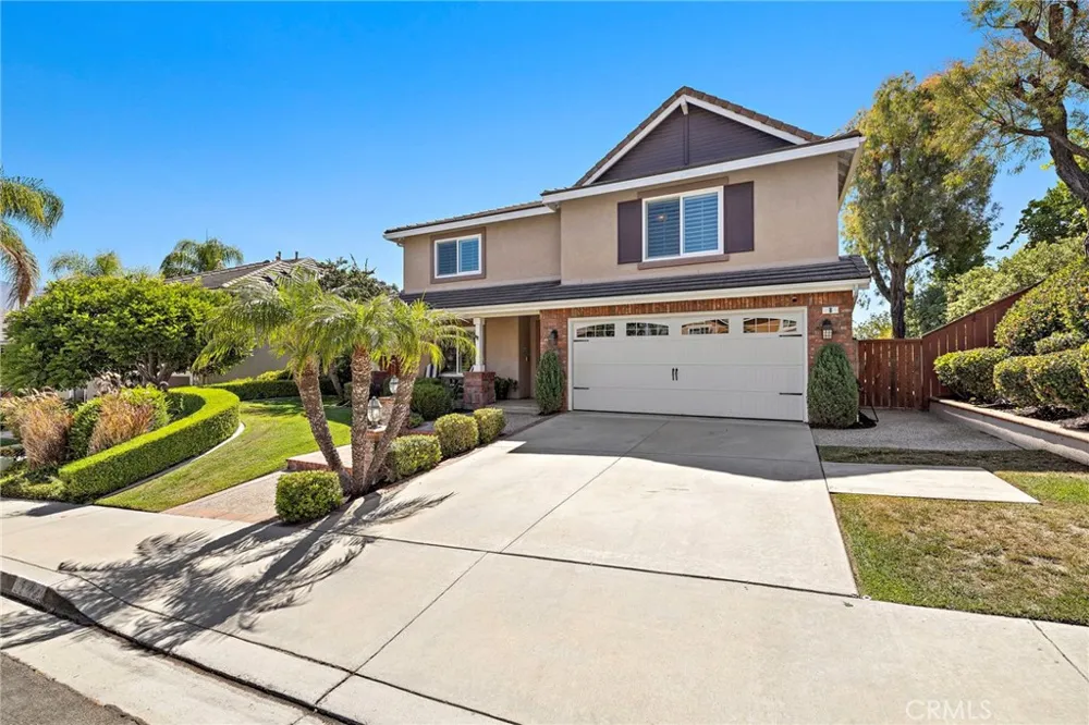 8 Las Pisadas Rancho Santa Margarita, CA 92688