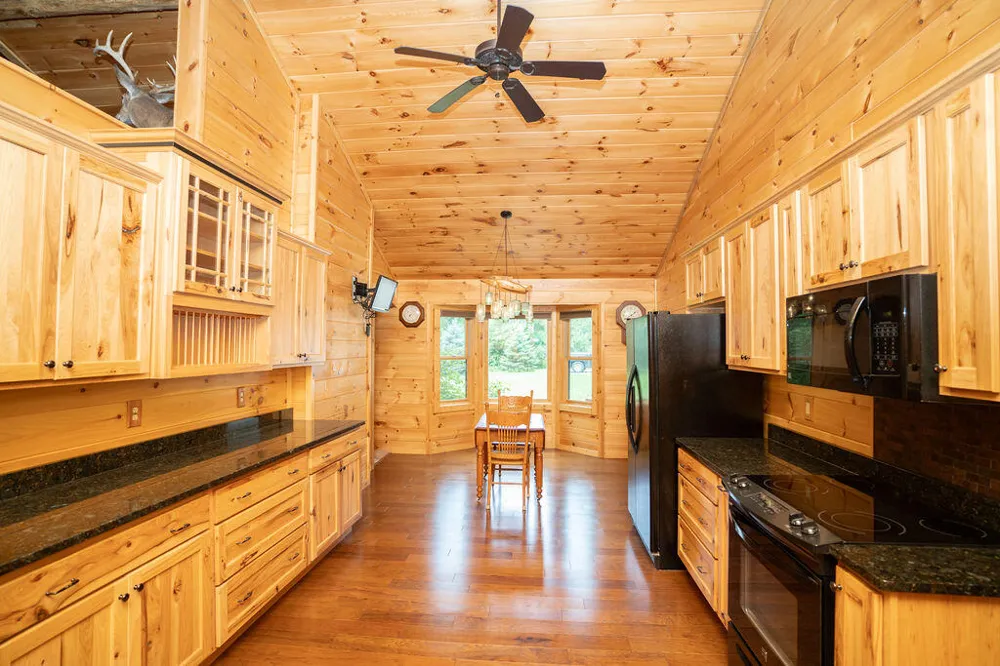 8319 Pine Island Drive NE Plainfield Charter Township, MI 49321
