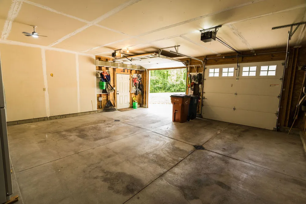 8319 Pine Island Drive NE Plainfield Charter Township, MI 49321