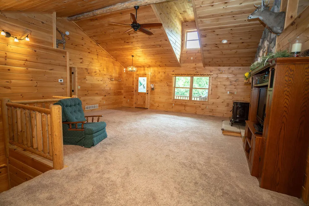 8319 Pine Island Drive NE Plainfield Charter Township, MI 49321