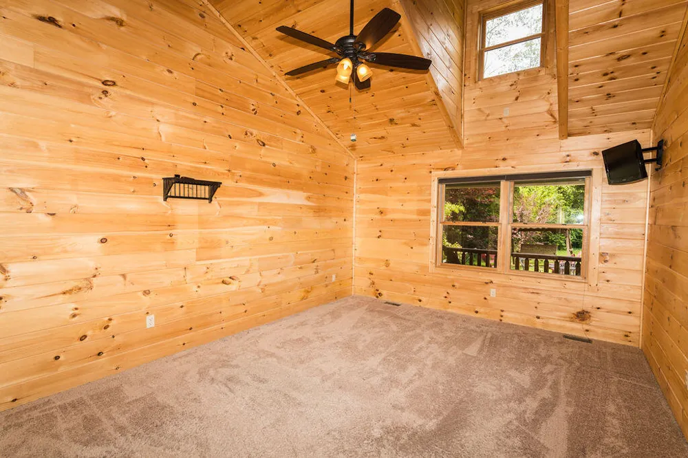 8319 Pine Island Drive NE Plainfield Charter Township, MI 49321