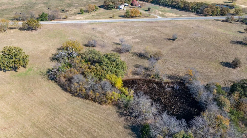 CR 220 Gainesville, TX 76240