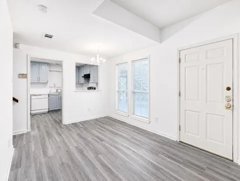 2529 Rio Grande Street #91