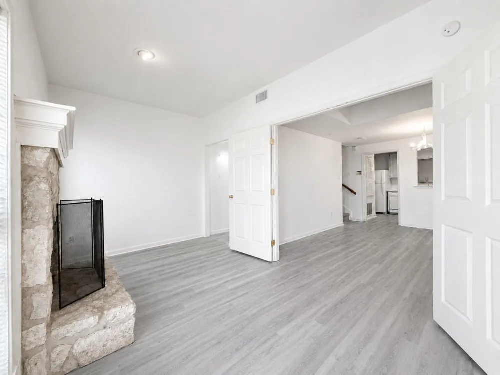 2529 Rio Grande Street #91 Austin, TX 78705