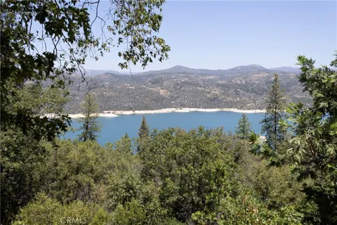 74 Lakeview Ridge
