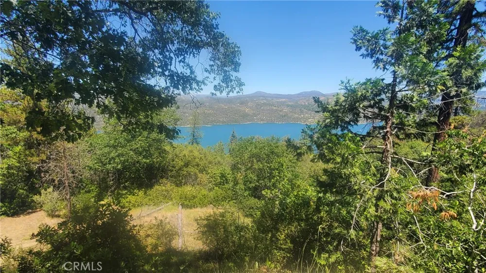 74 Lakeview Ridge Oroville, CA 95966