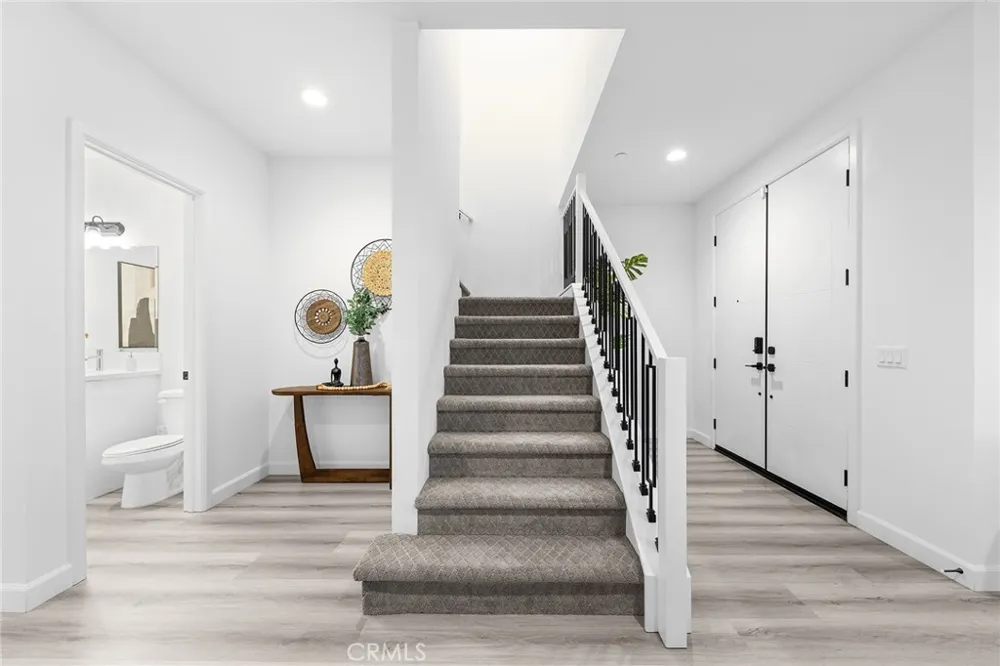 1359 Point Loma Walnut, CA 91789
