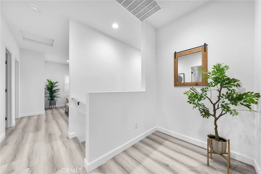 1359 Point Loma Walnut, CA 91789