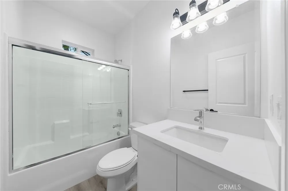 1359 Point Loma Walnut, CA 91789