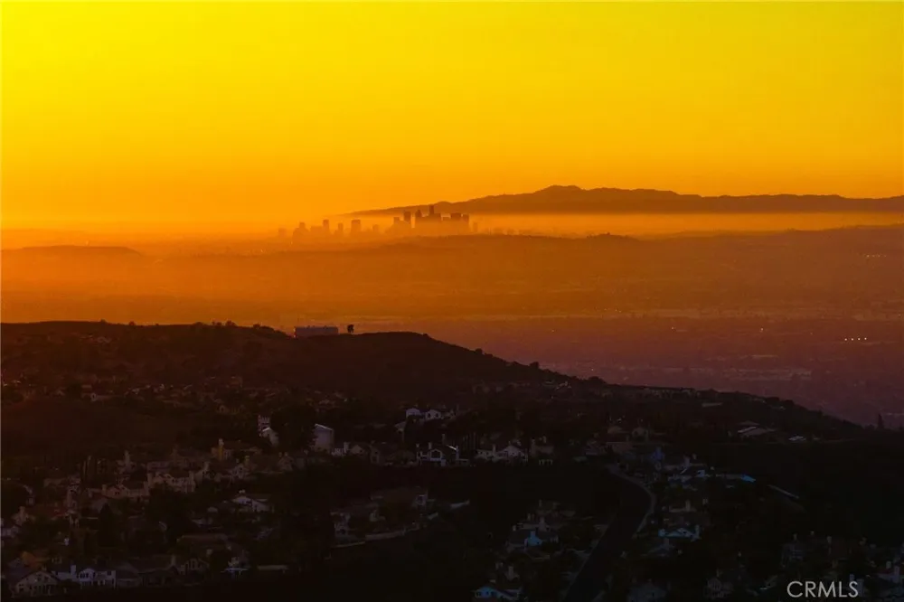 1359 Point Loma Walnut, CA 91789