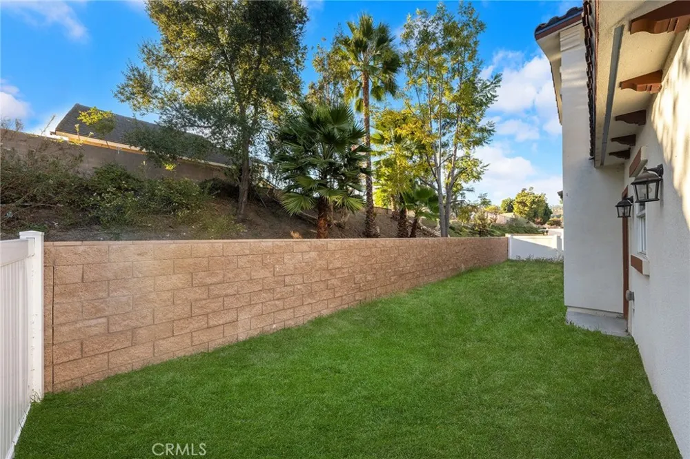 1359 Point Loma Walnut, CA 91789