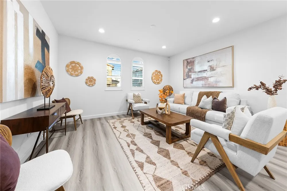 1359 Point Loma Walnut, CA 91789