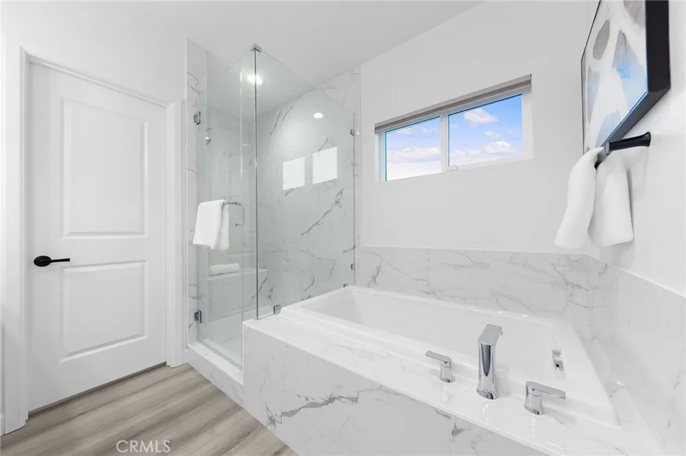 1359 Point Loma Walnut, CA 91789