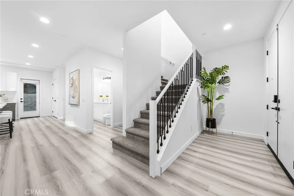 1359 Point Loma Walnut, CA 91789