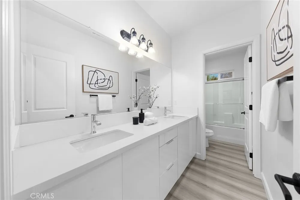 1359 Point Loma Walnut, CA 91789