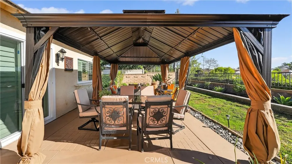 27302 Via Olmo Mission Viejo, CA 92691