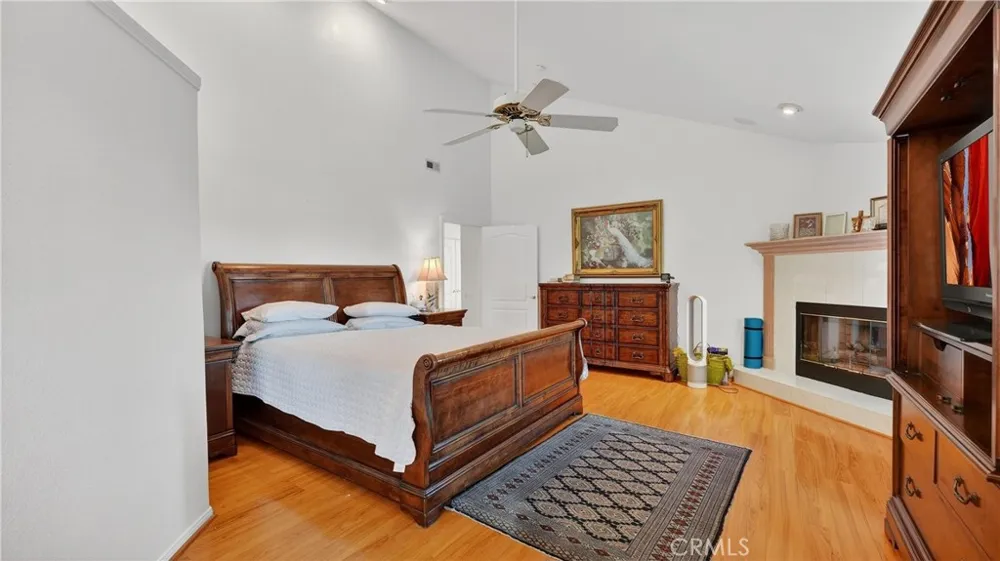 27302 Via Olmo Mission Viejo, CA 92691