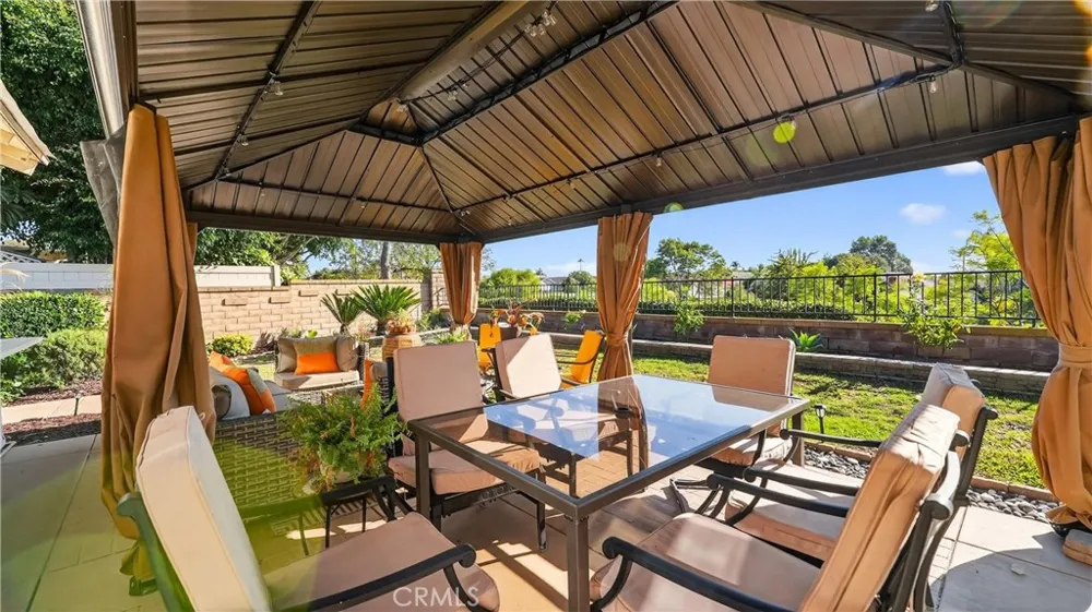 27302 Via Olmo Mission Viejo, CA 92691