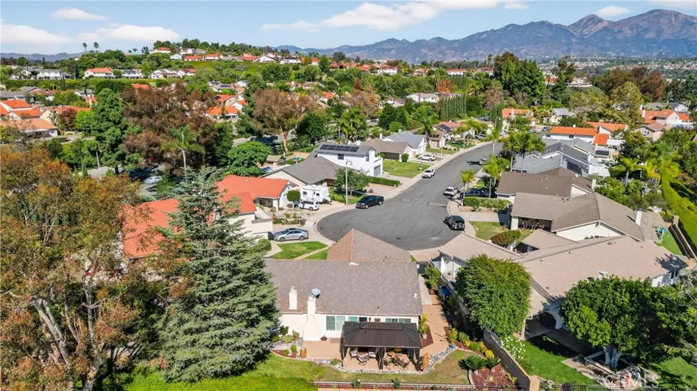27302 Via Olmo Mission Viejo, CA 92691
