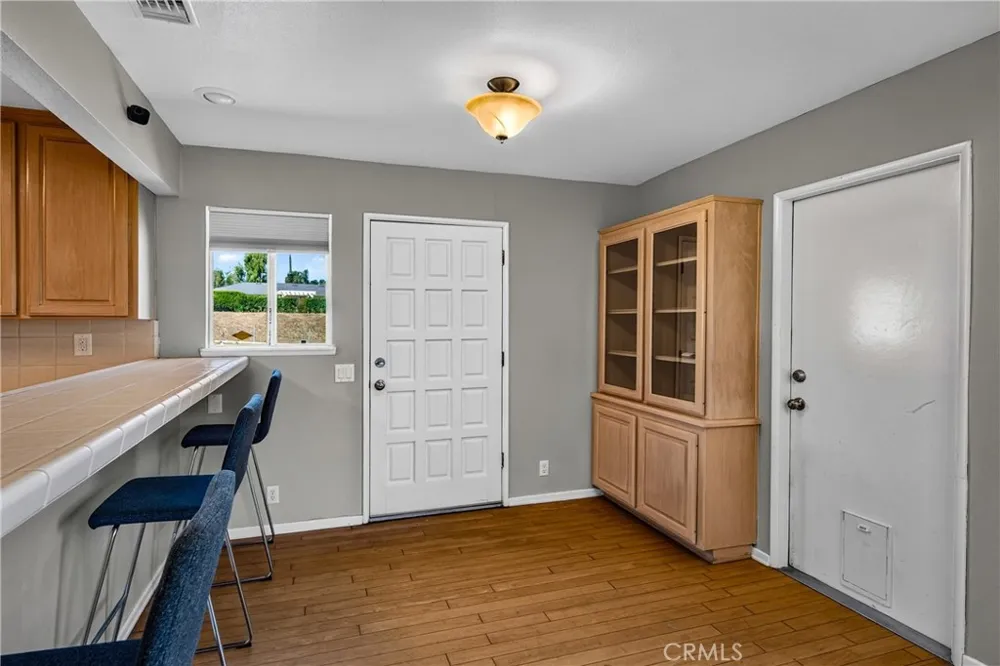 1250 W Palm Redlands, CA 92373