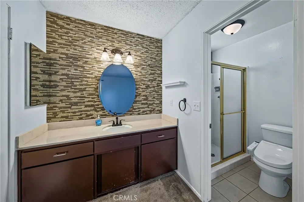 1250 W Palm Redlands, CA 92373