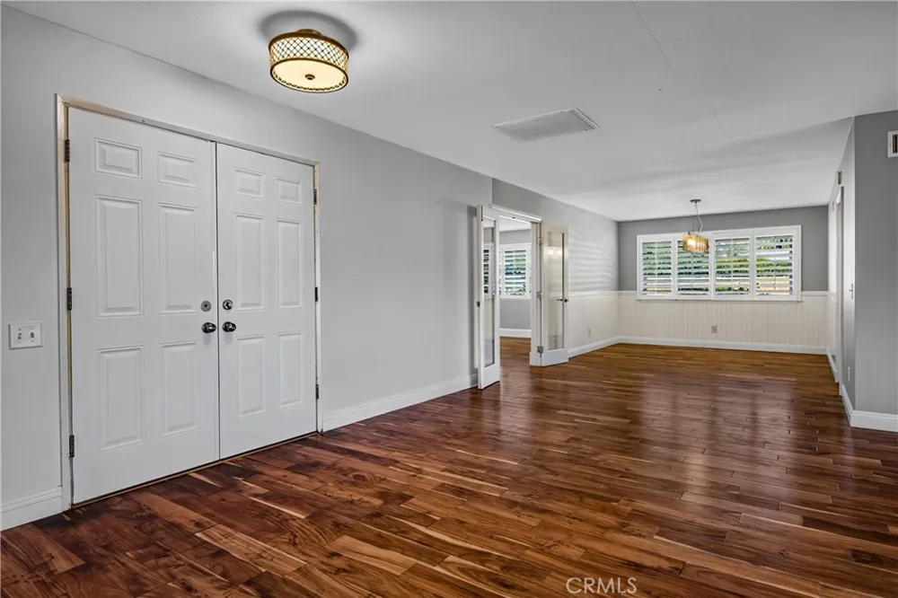 1250 W Palm Redlands, CA 92373