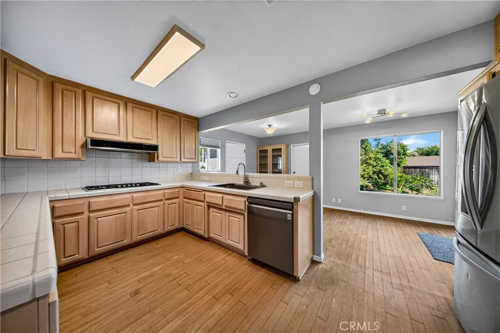 1250 W Palm Redlands, CA 92373