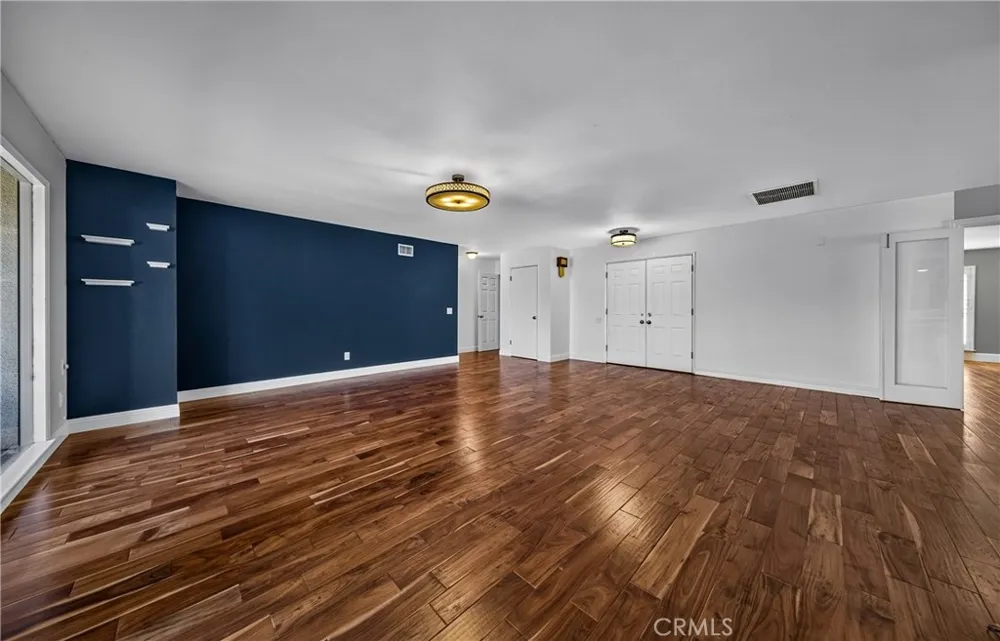 1250 W Palm Redlands, CA 92373
